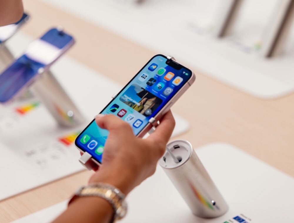 To je prva Apple Premium Partner trgovina v Sloveniji