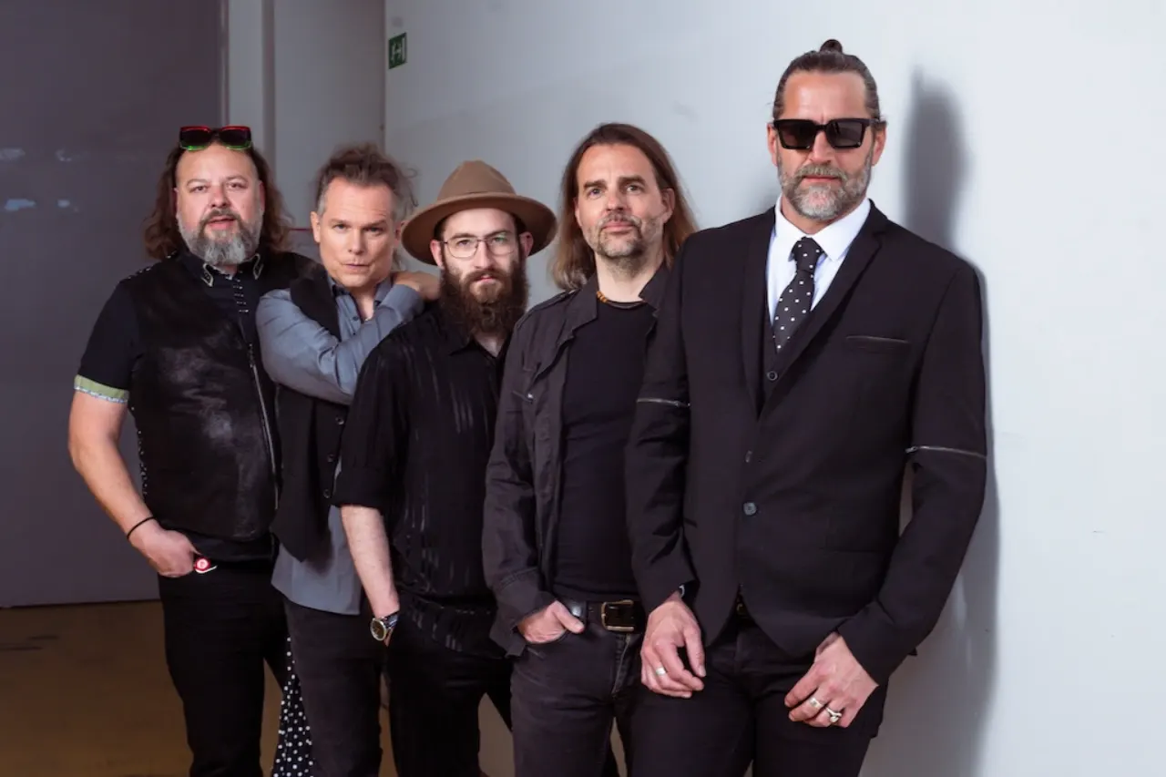 Hamo & Tribute 2 Love ob 20-letnici vabijo na Mars, v Šiško in Kranj